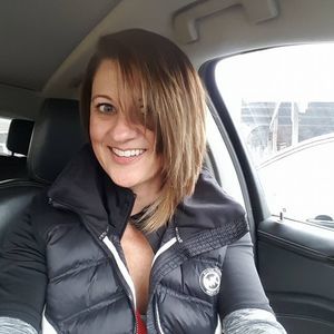 Meet your Posher, Crystal